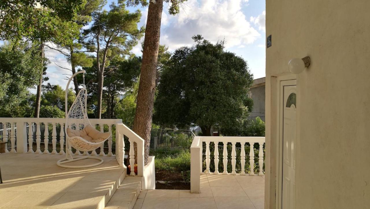 הוילה סוטומורה House In The Pines מראה חיצוני תמונה